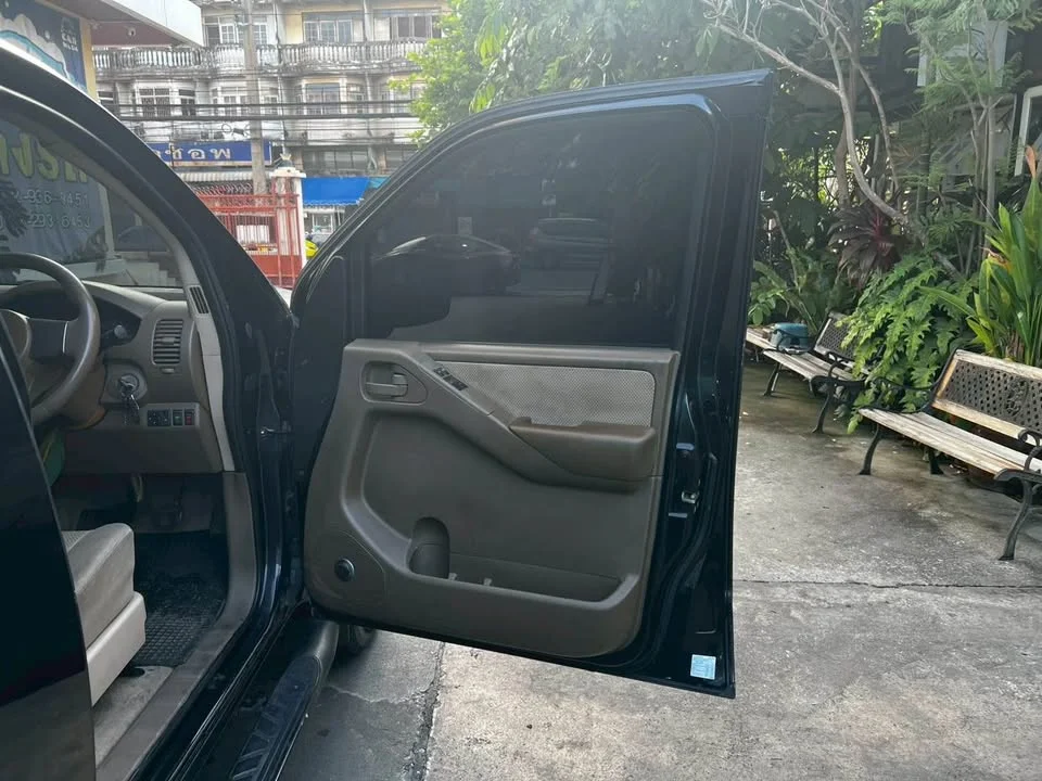 2008 Nissan Navara II 3