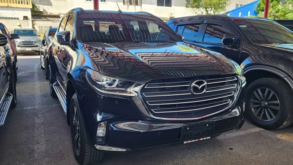 2021 Mazda BT-Series III 2