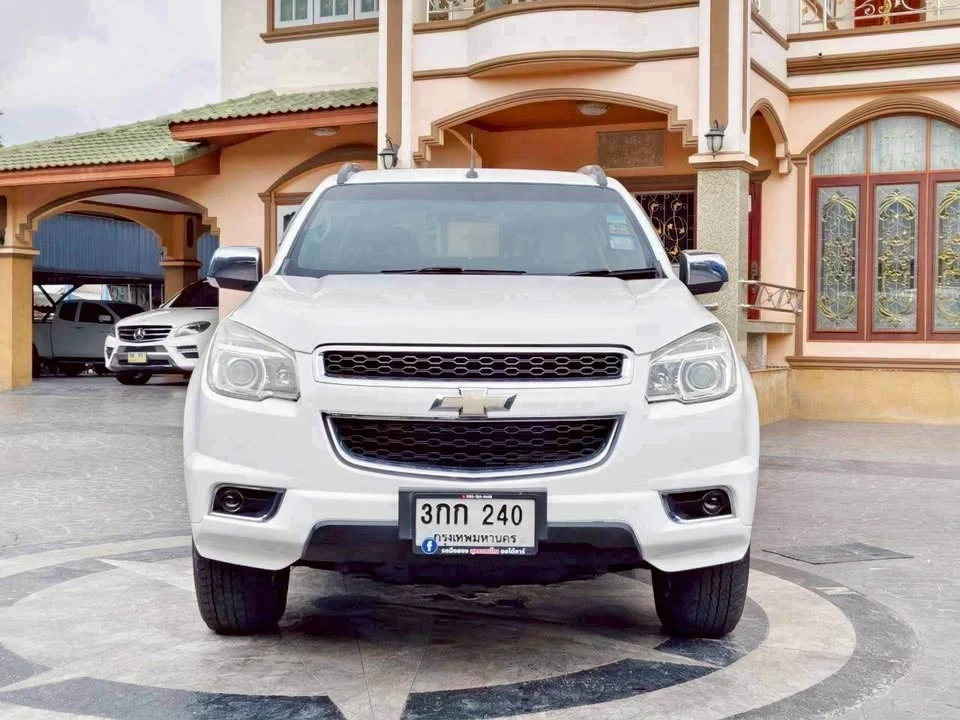 2013 Chevrolet TrailBlazer II 2