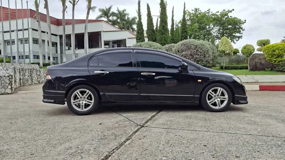 2006 Honda Civic VIII 3