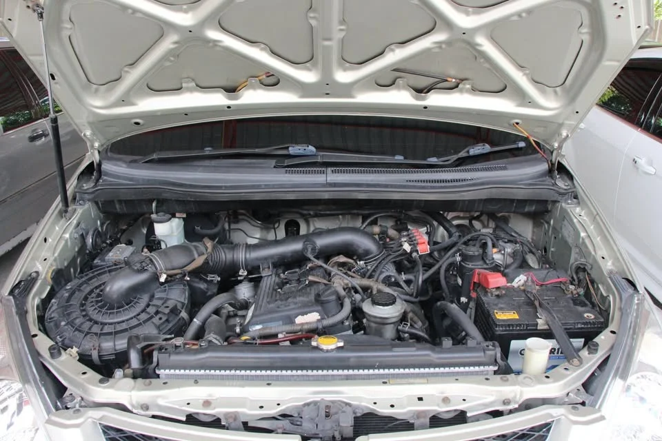 2007 Toyota Innova I 3