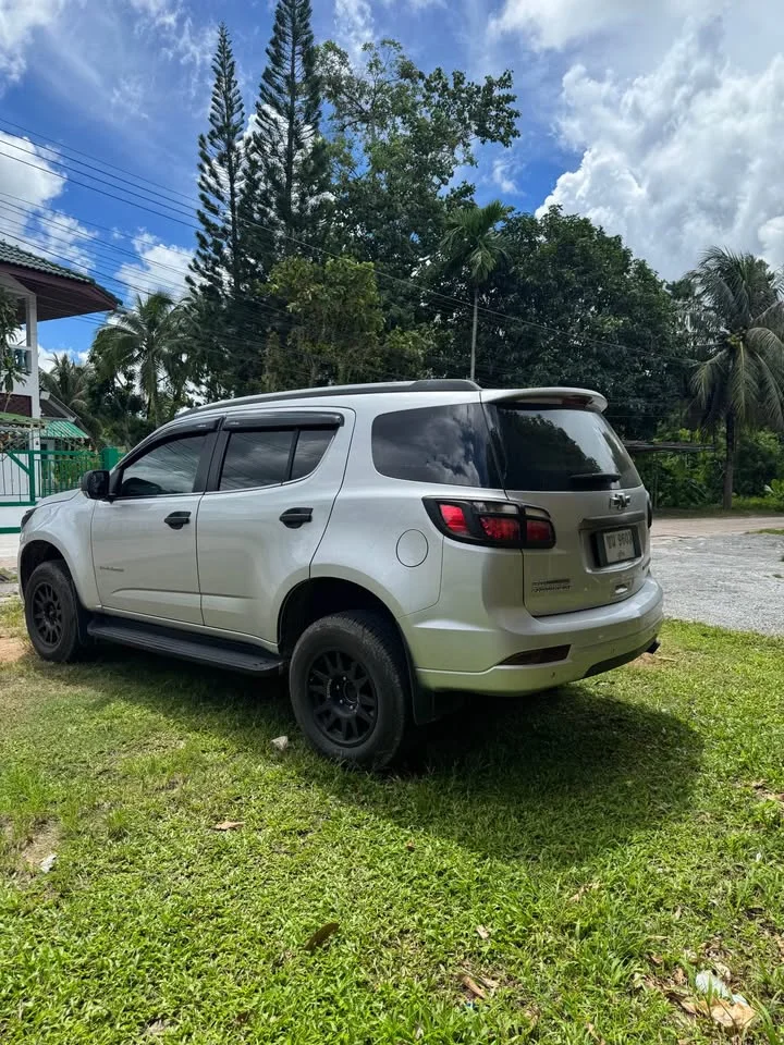 2013 Chevrolet TrailBlazer II 2