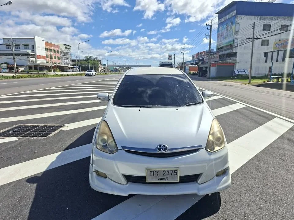 2008 Toyota Wish I 3