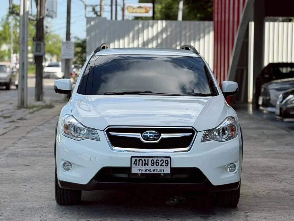 2014 Subaru XV I 2