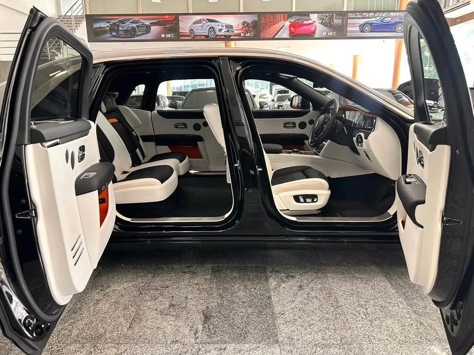 2022 Rolls-Royce Ghost II 3