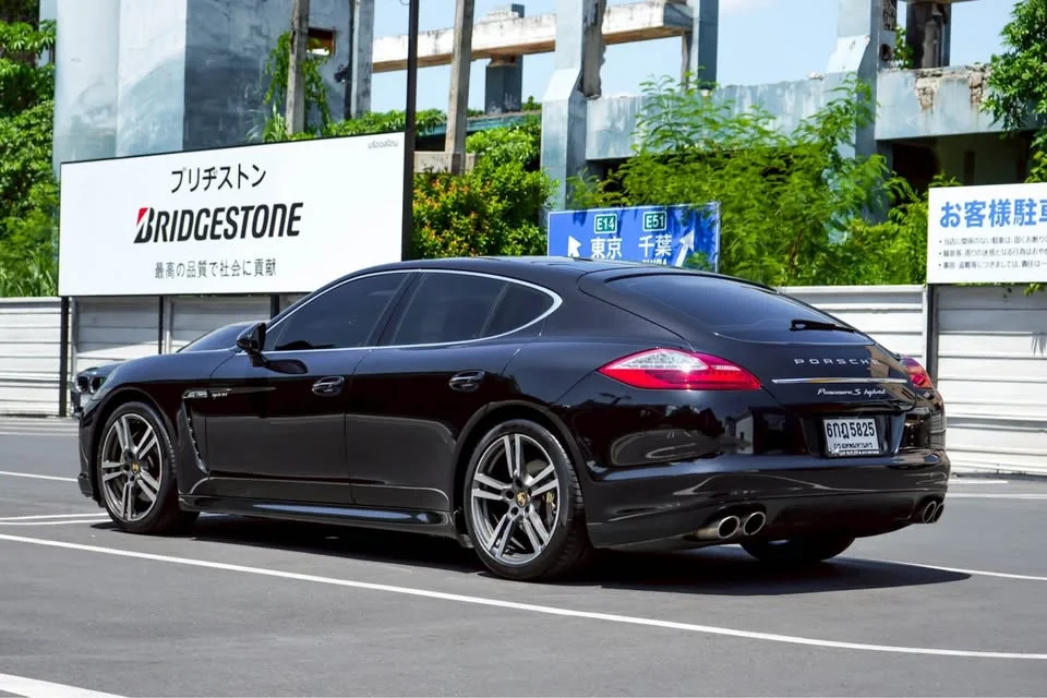 2013 Porsche Panamera I 3