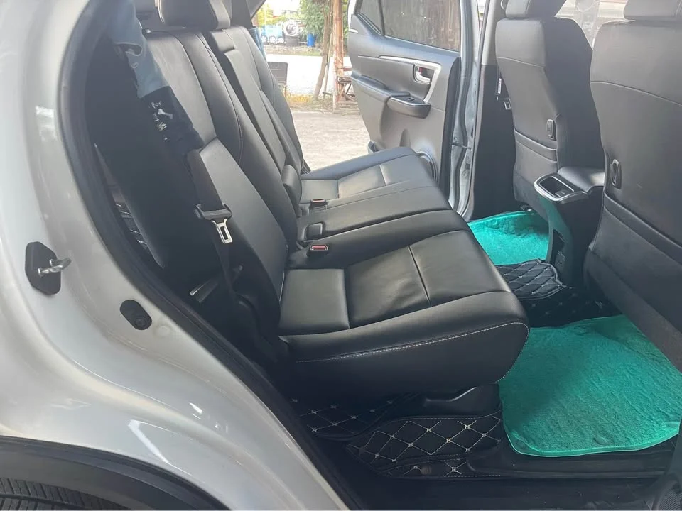 2023 Toyota Fortuner II 3