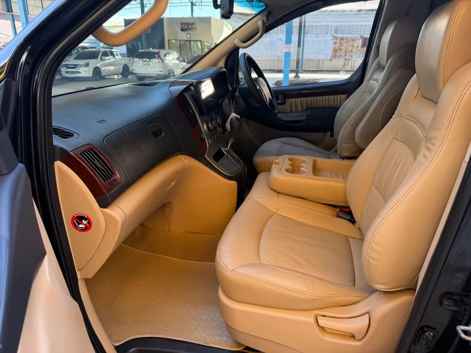 2013 Hyundai H-1 II 3