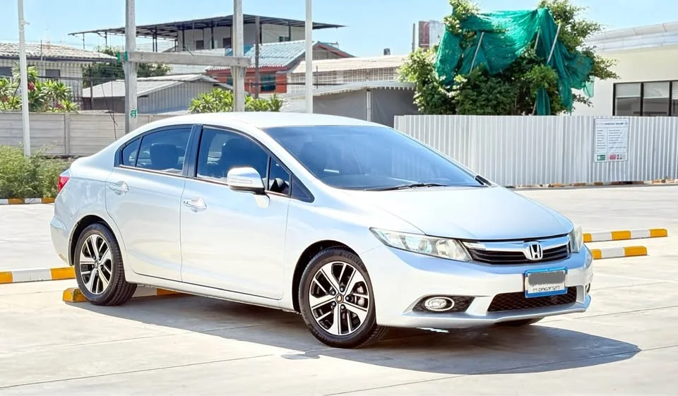 2014 Honda Civic IX 3