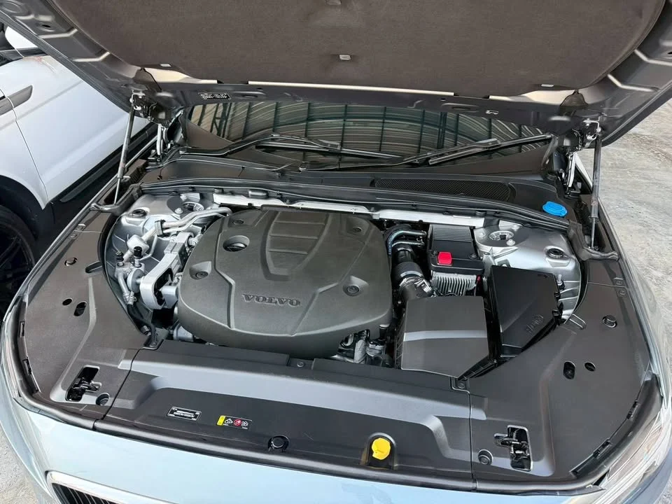 2017 Volvo S90 II 2