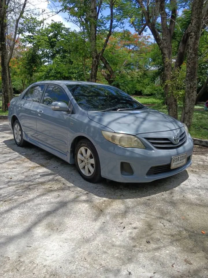 2012 Toyota Corolla Altis X (E140) 2