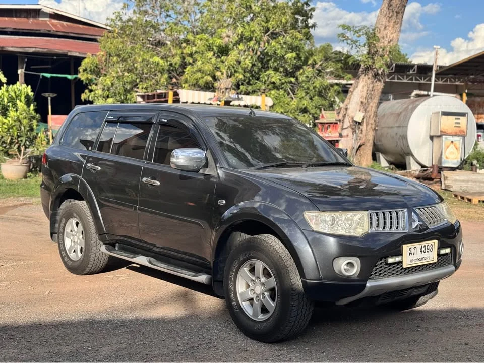 2012 Mitsubishi Pajero Sport II 3