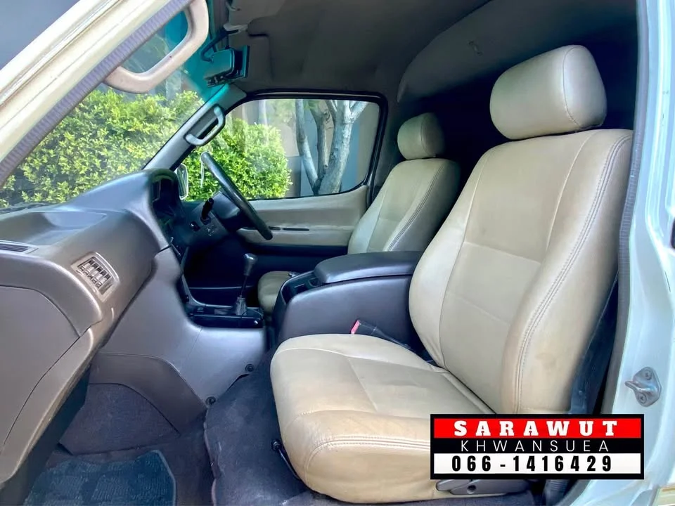 2001 Toyota Commuter IV (H100) 3