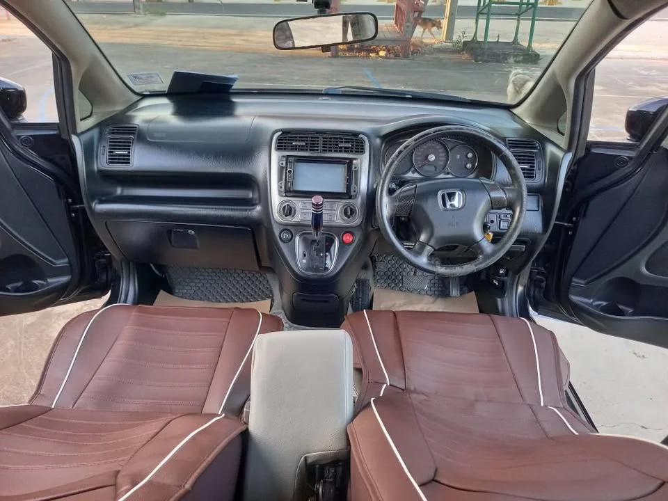 2007 Honda Stream I 3