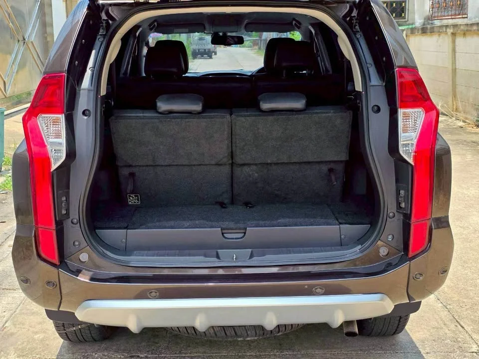 2015 Mitsubishi Pajero Sport III 2