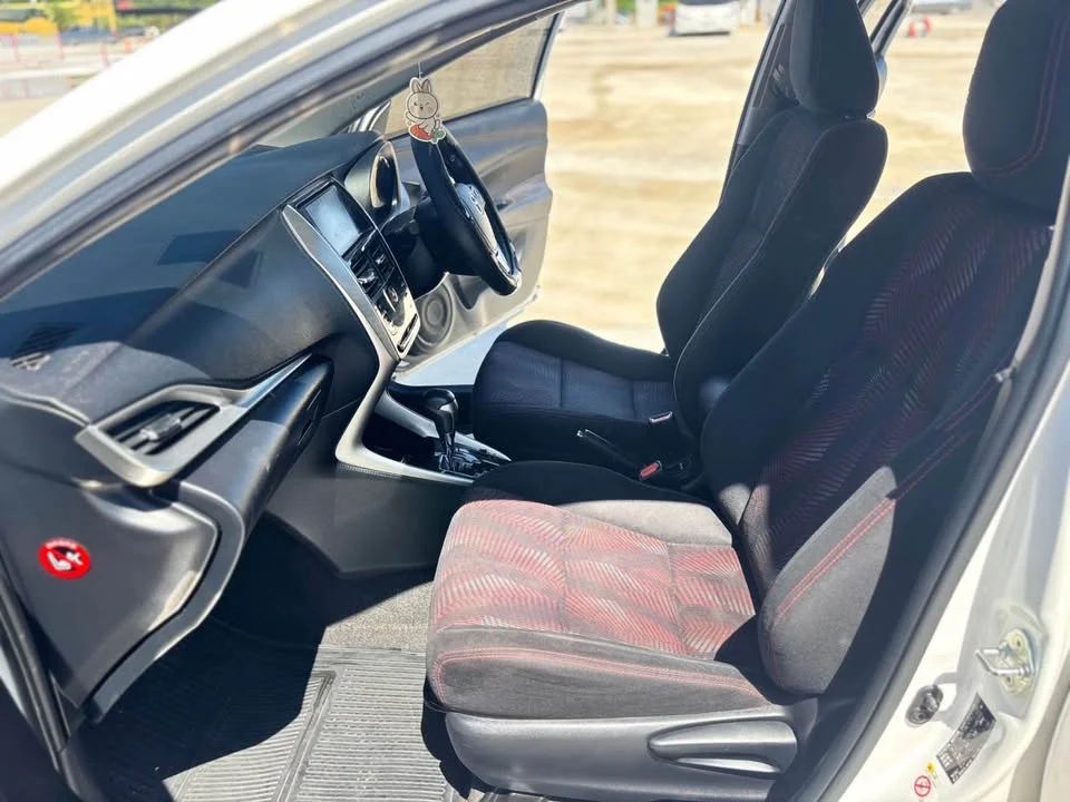 2018 Toyota Yaris ATIV III 2