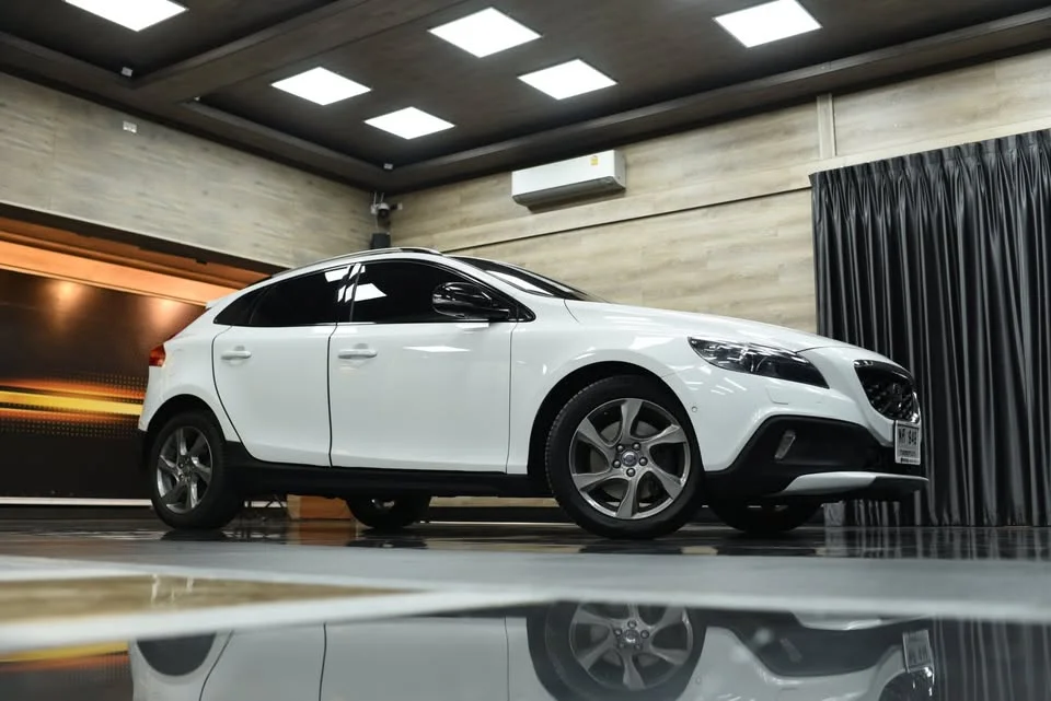 2016 Volvo V40 II 3