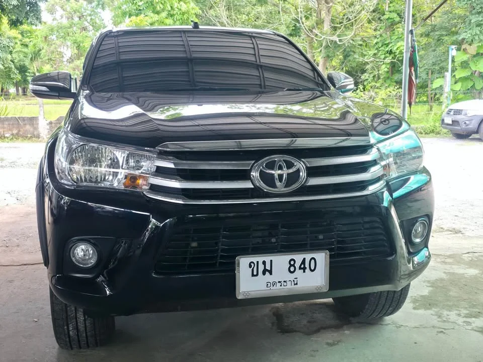 2016 Toyota Hilux VIII 3