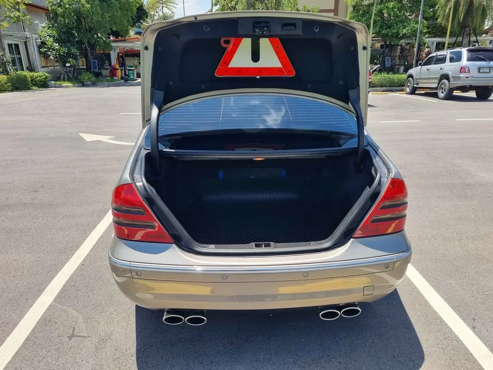 2004 Benz C-Class W203 2