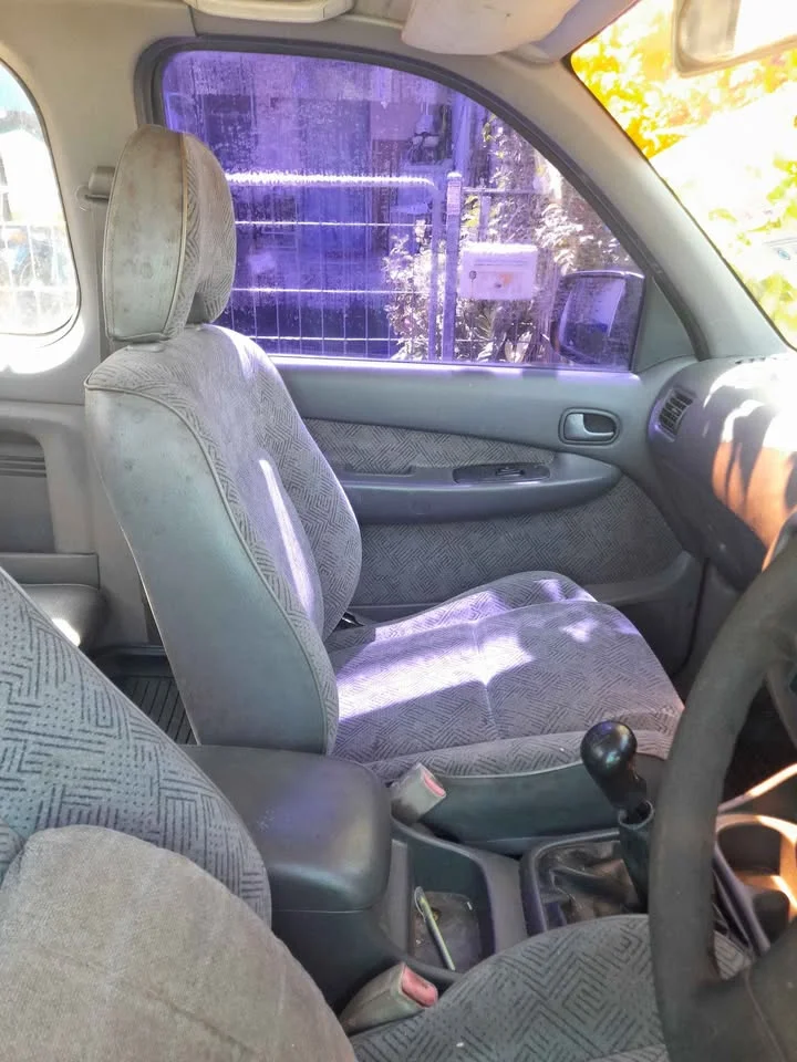 2002 Mazda 2500 Fighter V 2