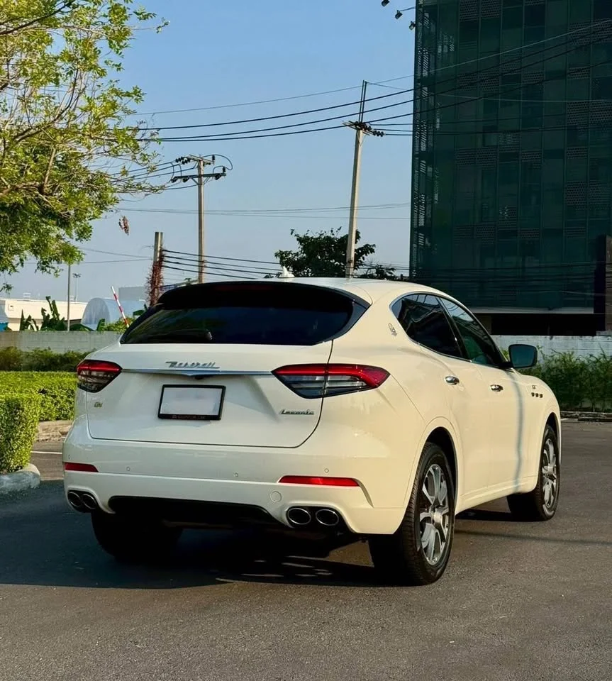 2018 Maserati Levante Tipo M161 3