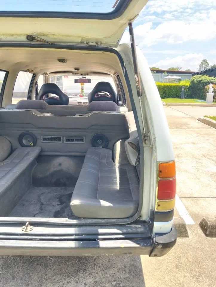 1991 Isuzu TFR III 3