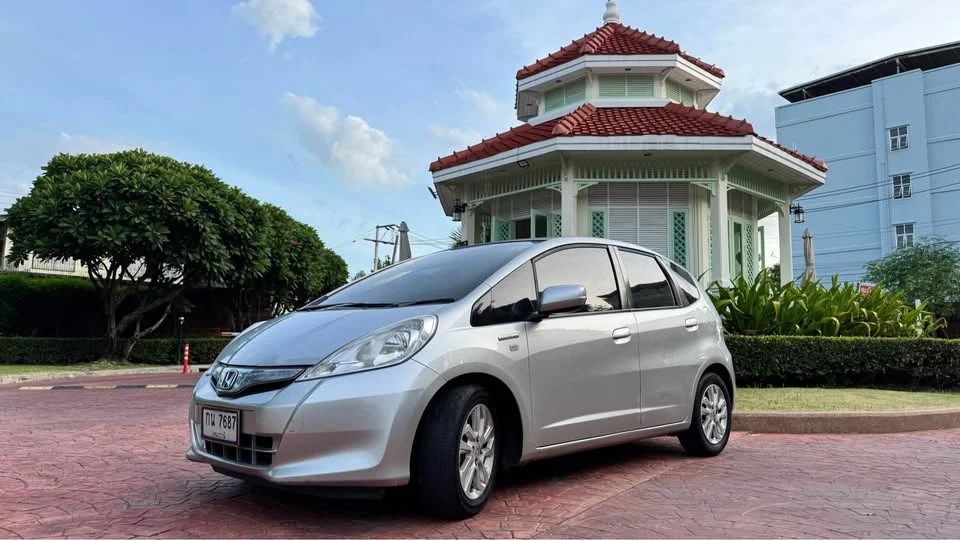 2014 Honda Jazz II 2