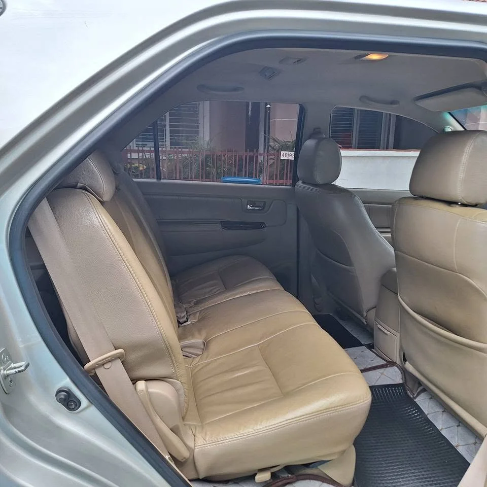2009 Toyota Fortuner I 3