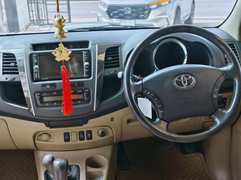 2009 Toyota Fortuner I 2
