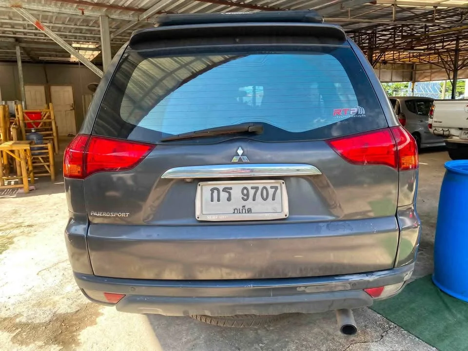 2009 Mitsubishi Pajero Sport II 3