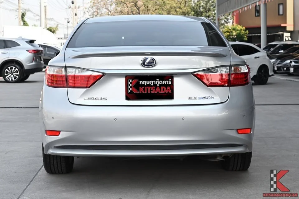 2014 Lexus ES VI 3