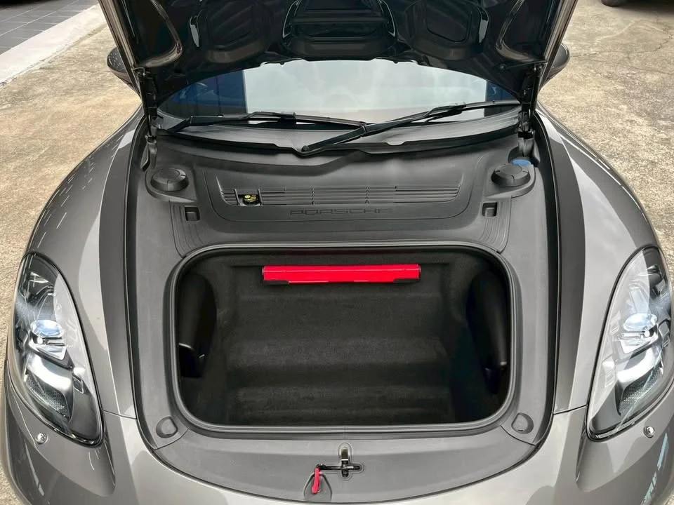 2018 Porsche 718 Boxster and Cayman IV 2