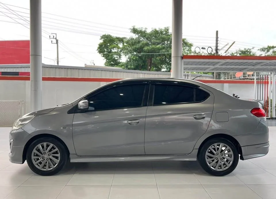 2015 Mitsubishi Attrage VI 2