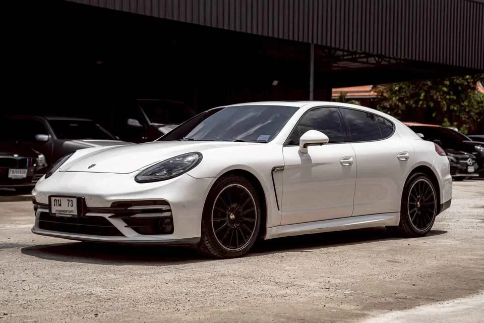 2012 Porsche Panamera I 3