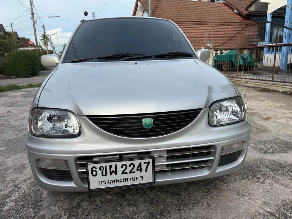 2010 Daihatsu Mira L500 3