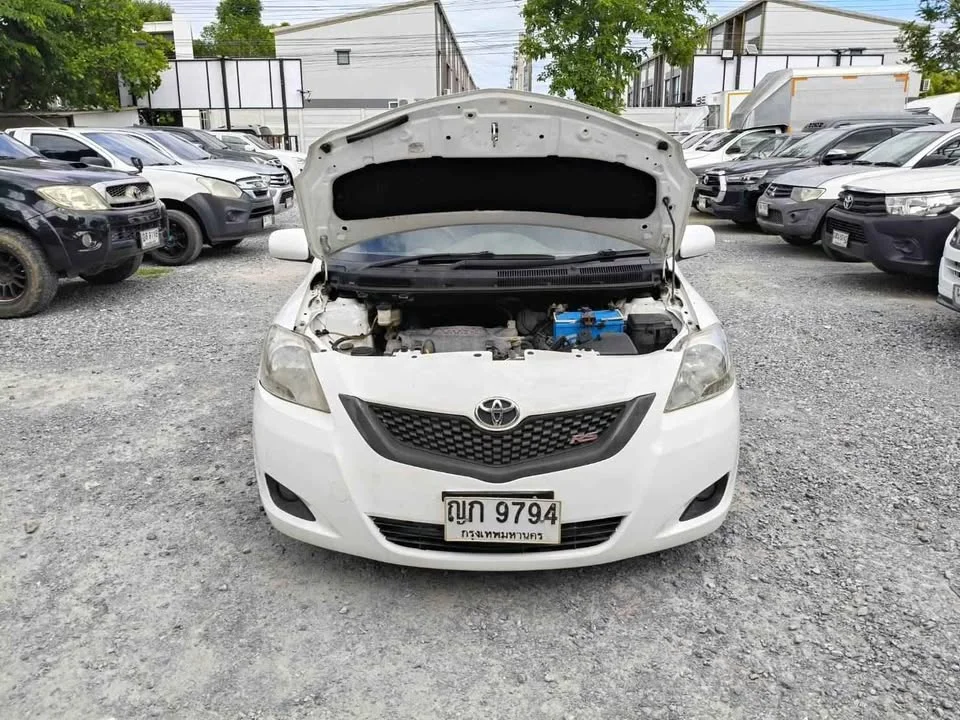 2010 Toyota Vios II 3