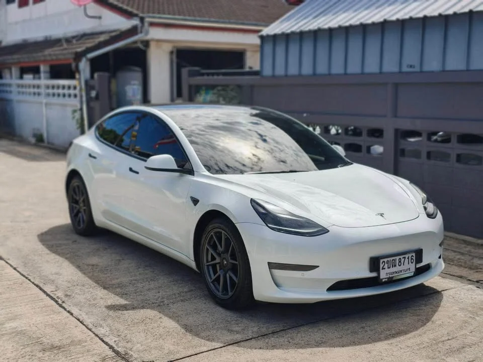 2021 Tesla Model 3 2