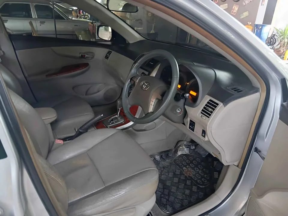 2008 Toyota Corolla Altis X (E140) 3