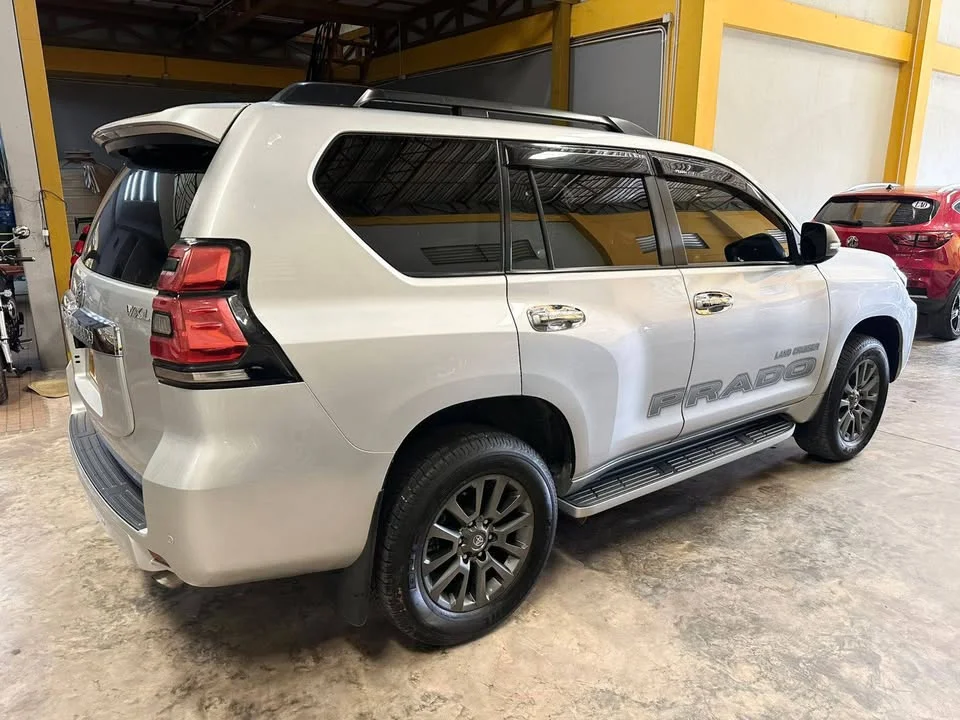 2015 Toyota Land Cruiser Prado J150 3