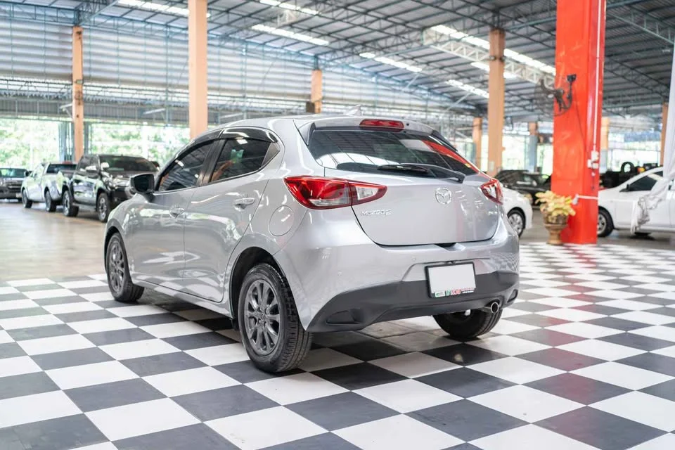 2018 Mazda 2 III 2