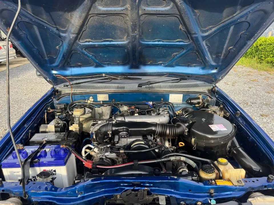 2004 Toyota Hilux Tiger VI 3