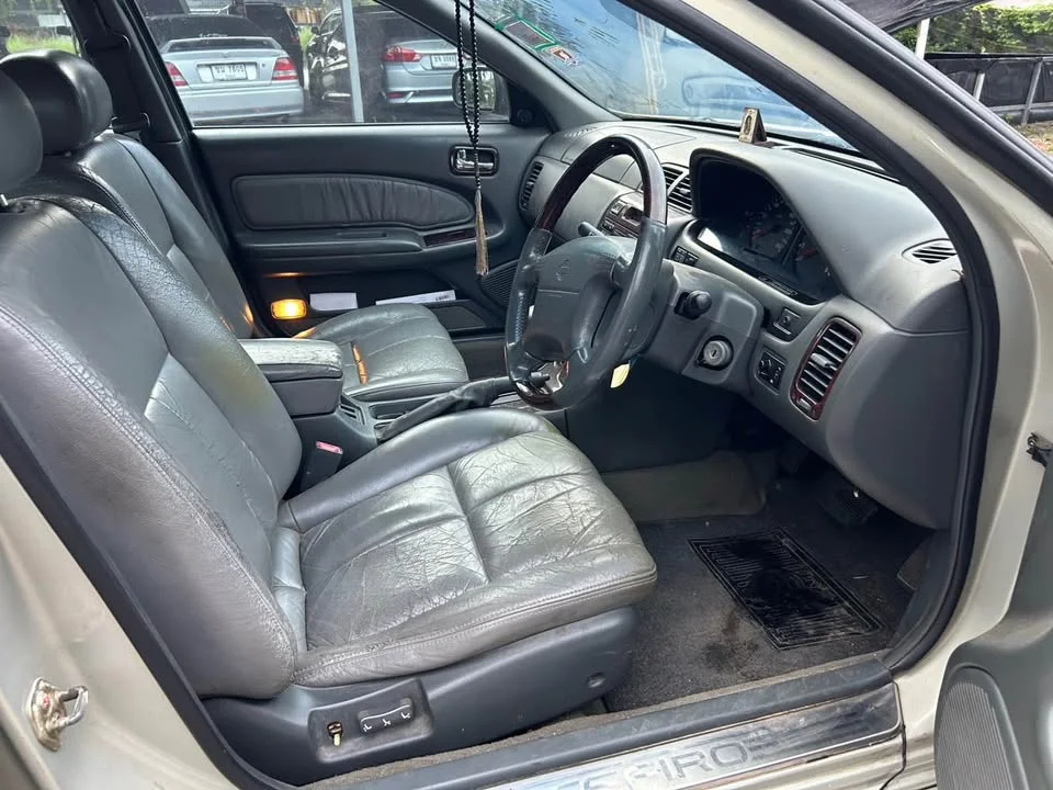 2000 Infiniti I30 A32 2