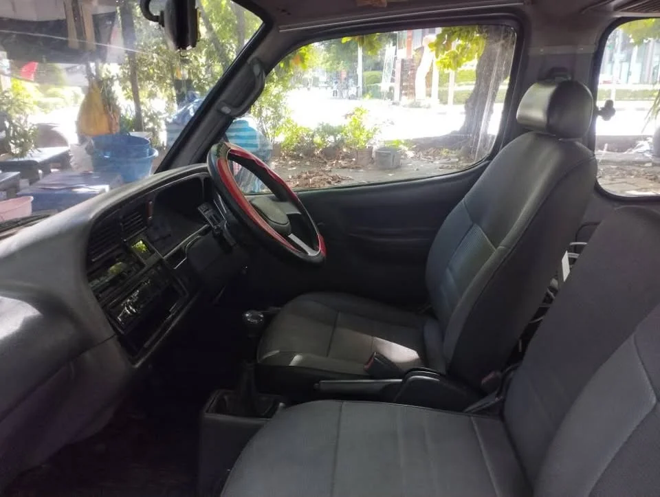 1992 Toyota Commuter IV (H100) 2