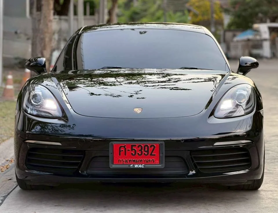 2018 Porsche 718 Boxster and Cayman IV 3
