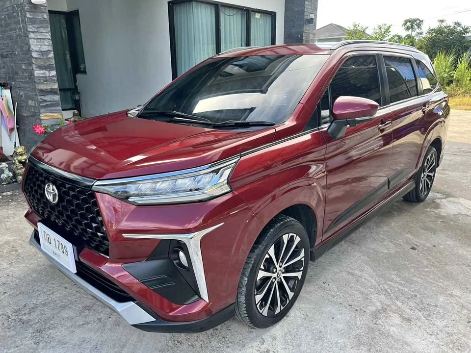 2023 Toyota Veloz III 3