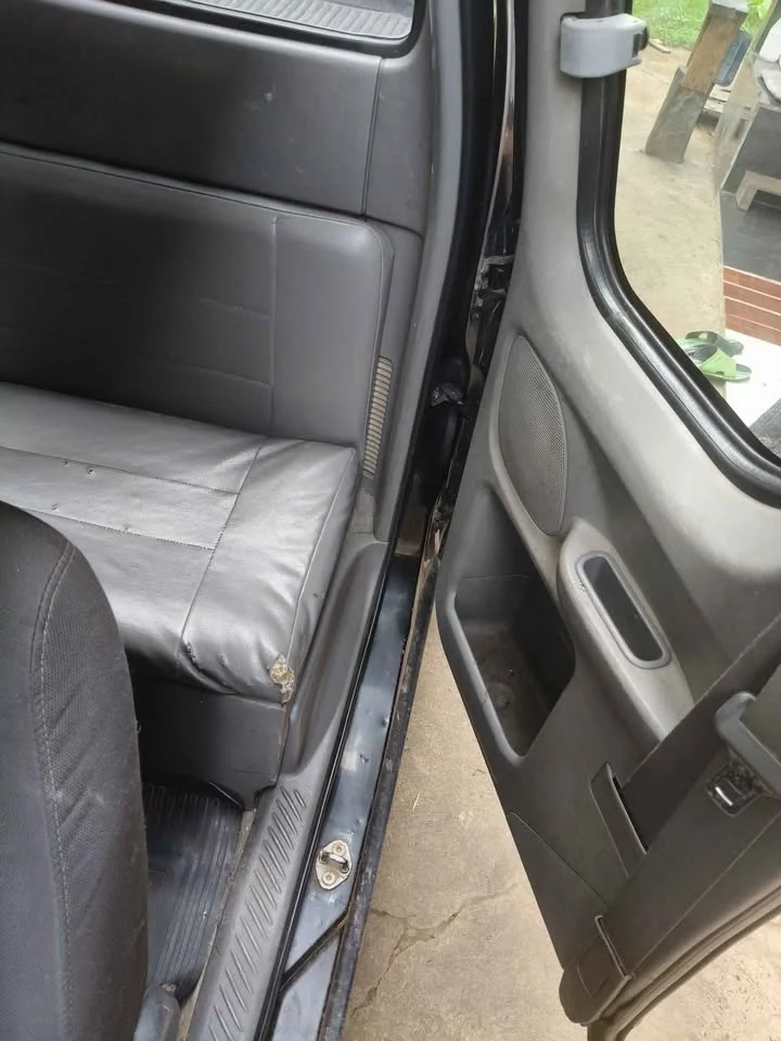 2005 Mazda 2500 Fighter V 3