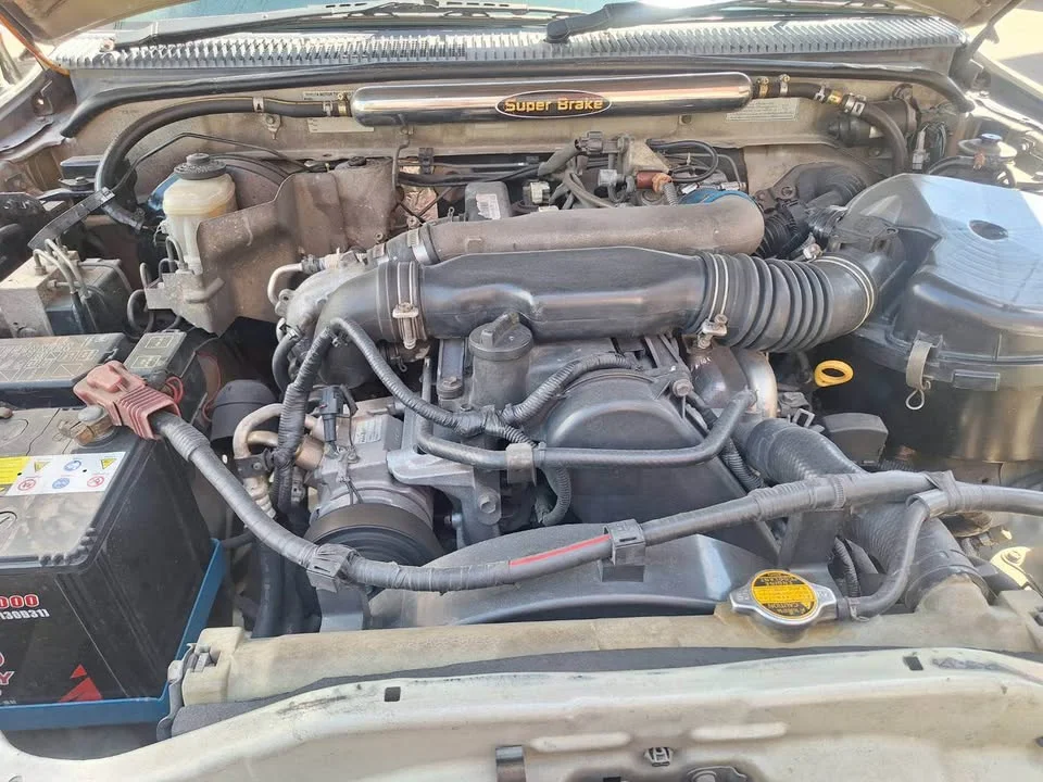 2002 Toyota Hilux Tiger VI 2
