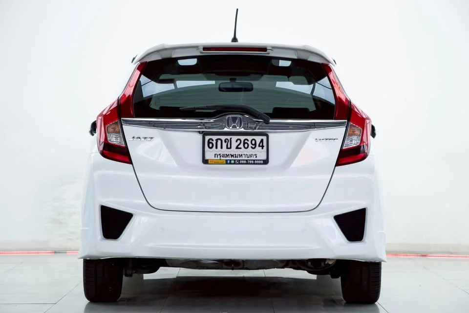 2017 Honda Jazz III 2