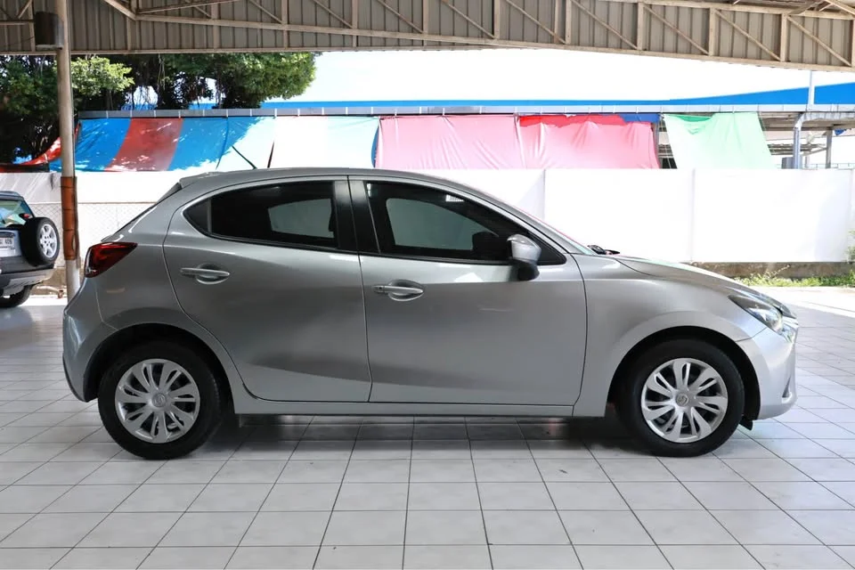 2019 Mazda 2 III 3