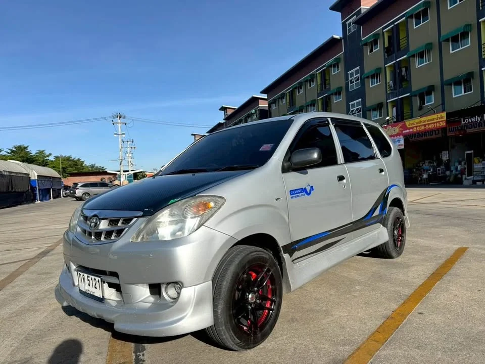 2011 Toyota Avanza I 2